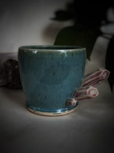 Load image into Gallery viewer, Crystal Handle Mug