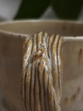 Load image into Gallery viewer, Elegant Mug