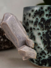 Load image into Gallery viewer, Crystal Handle Mug