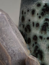 Load image into Gallery viewer, Crystal Handle Mug