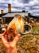 Load image into Gallery viewer, Crystal Spiral Mug