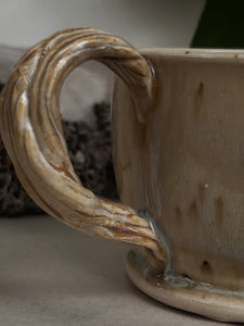 Elegant Mug